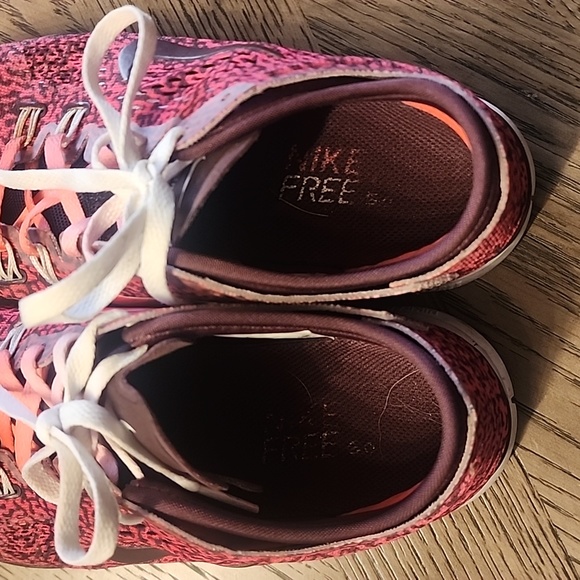 Nike running shoes - Picture 3 of 6